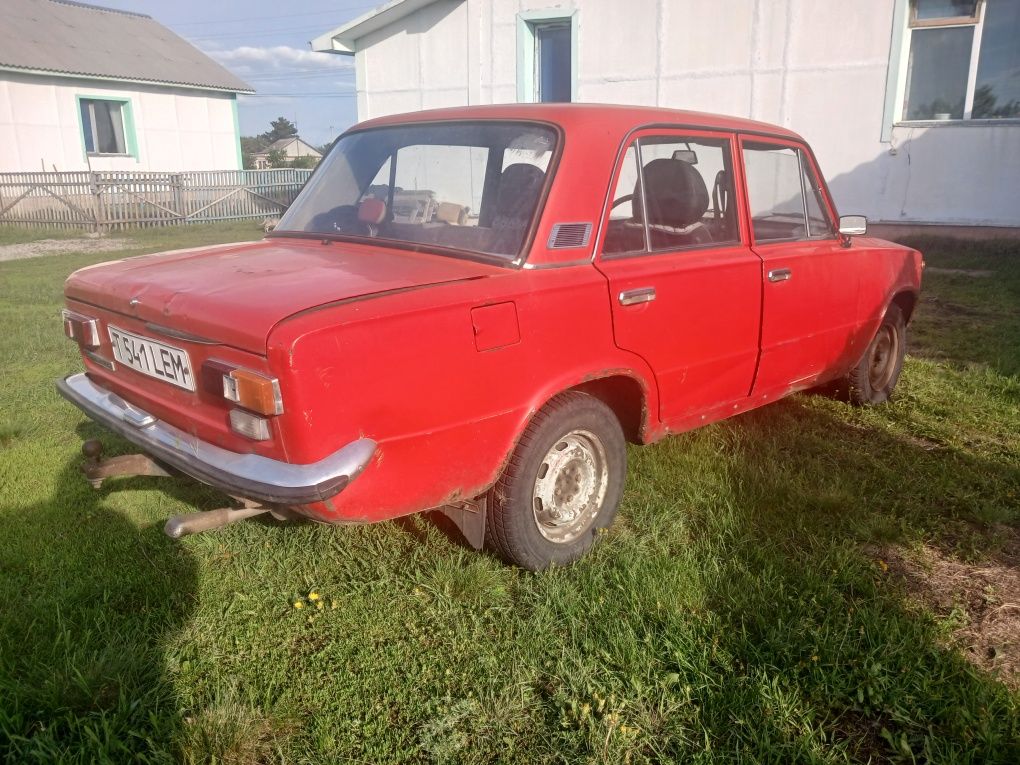 Продам автомобиль лада жигули