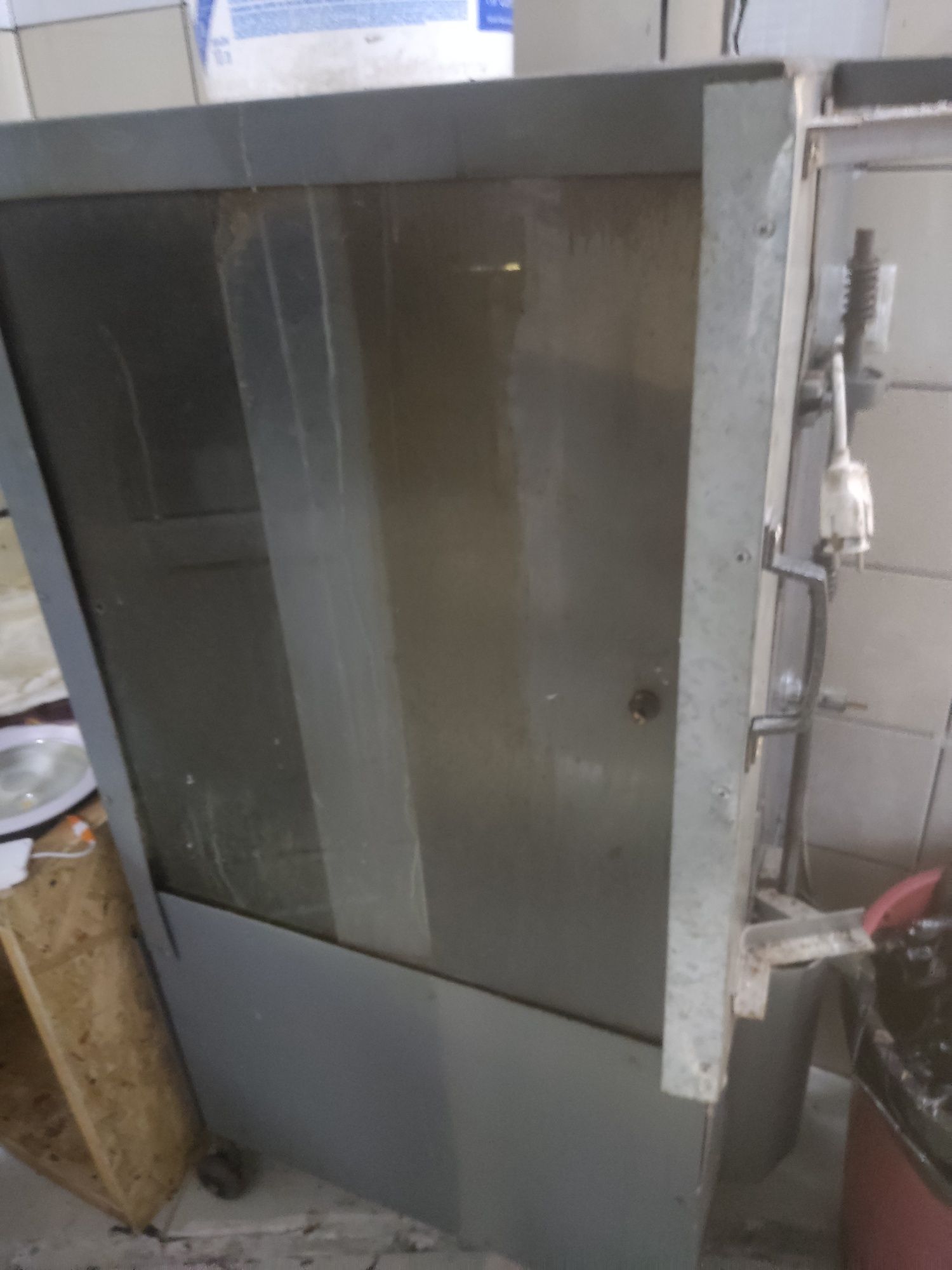 Продам! Печка для куры гриль газовая  12 кур.