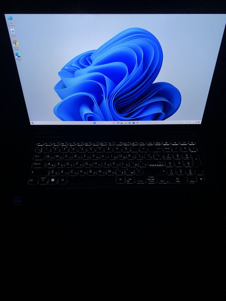 Asus Vivobook 17’. 6 ядерный. 512gb ssd. Рассрочка каспий.
