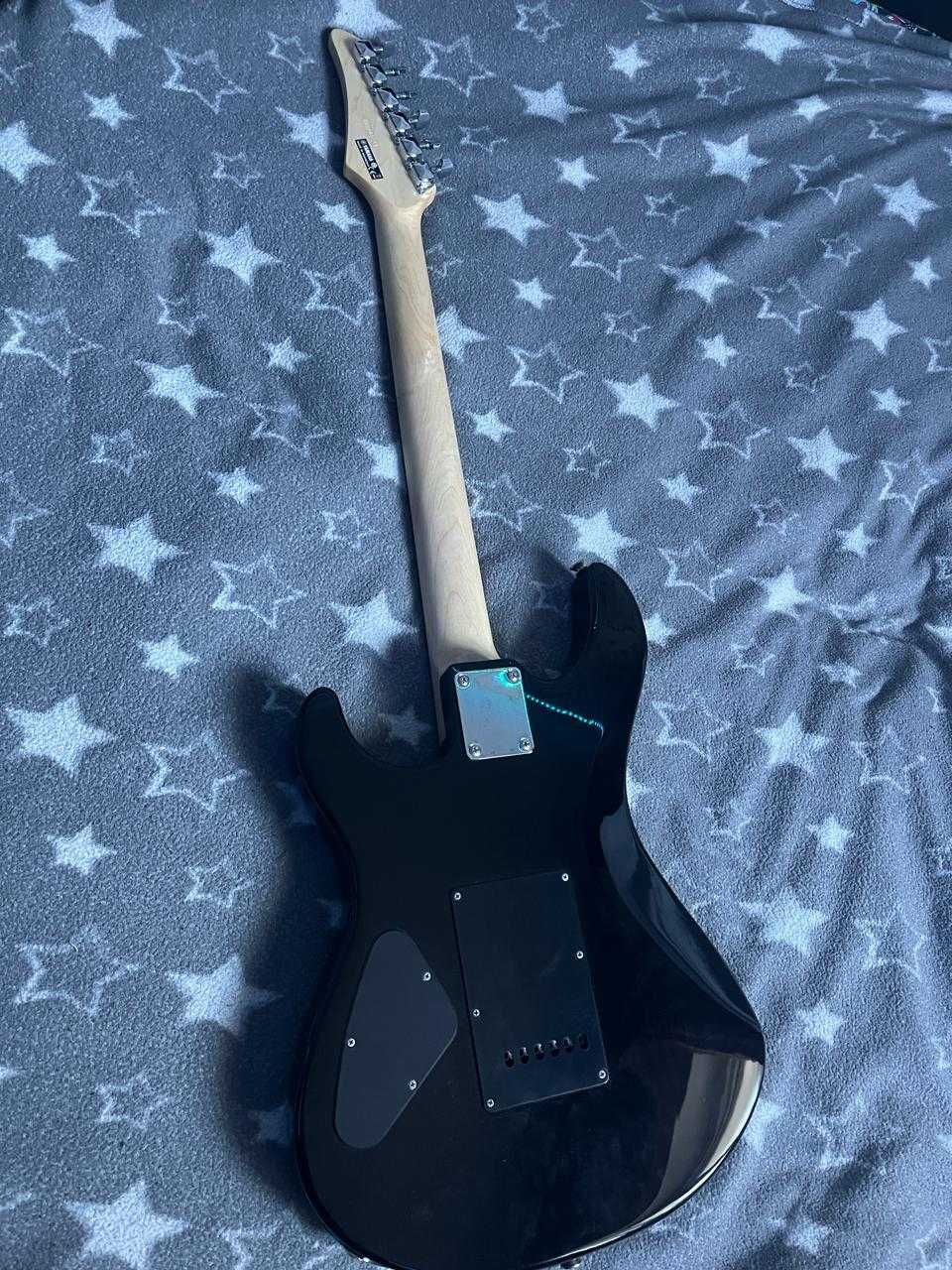 Электрогитара Yamaha - ERG 121