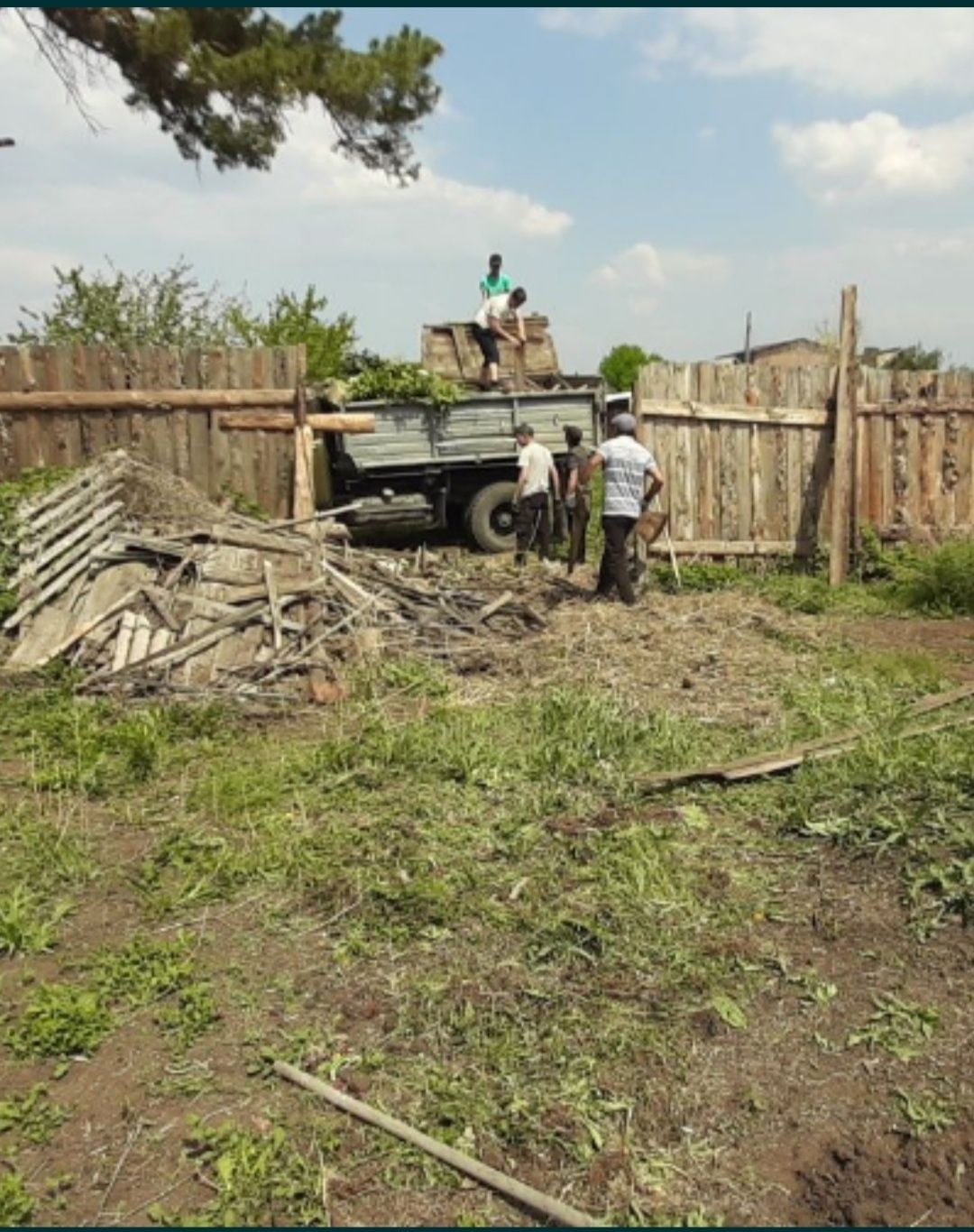 Убрать траву, Уборка территории , уборка двора, Покос