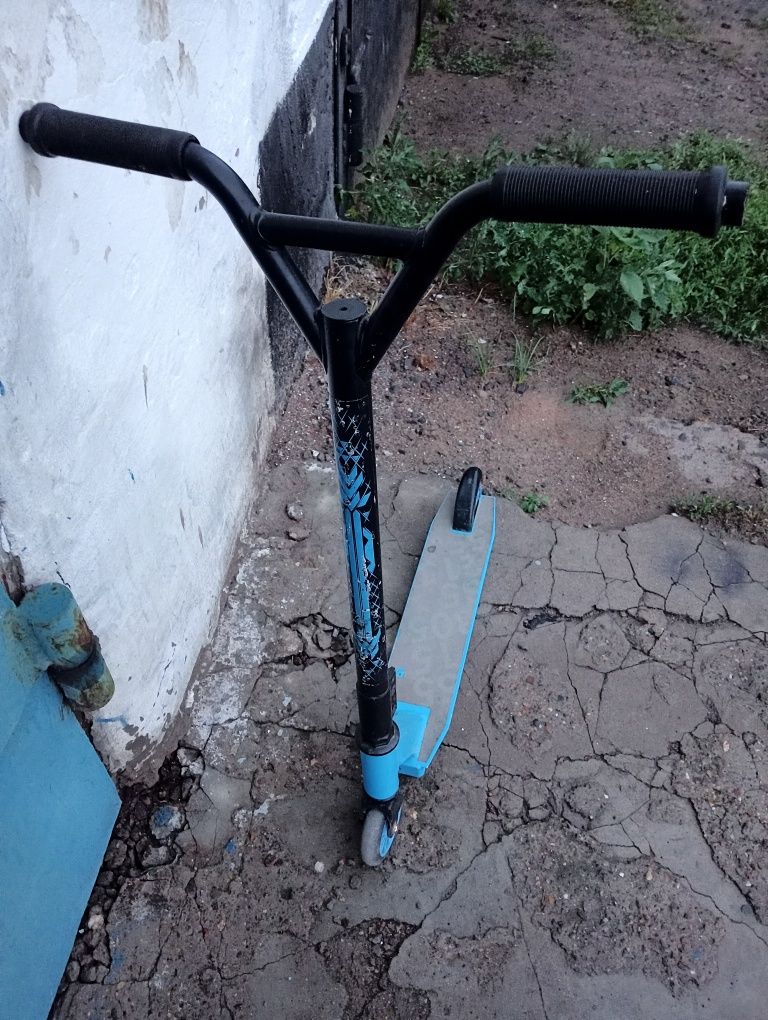 Самокат детский.