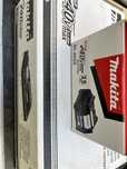 Makita xgt батарейка с зарядкой