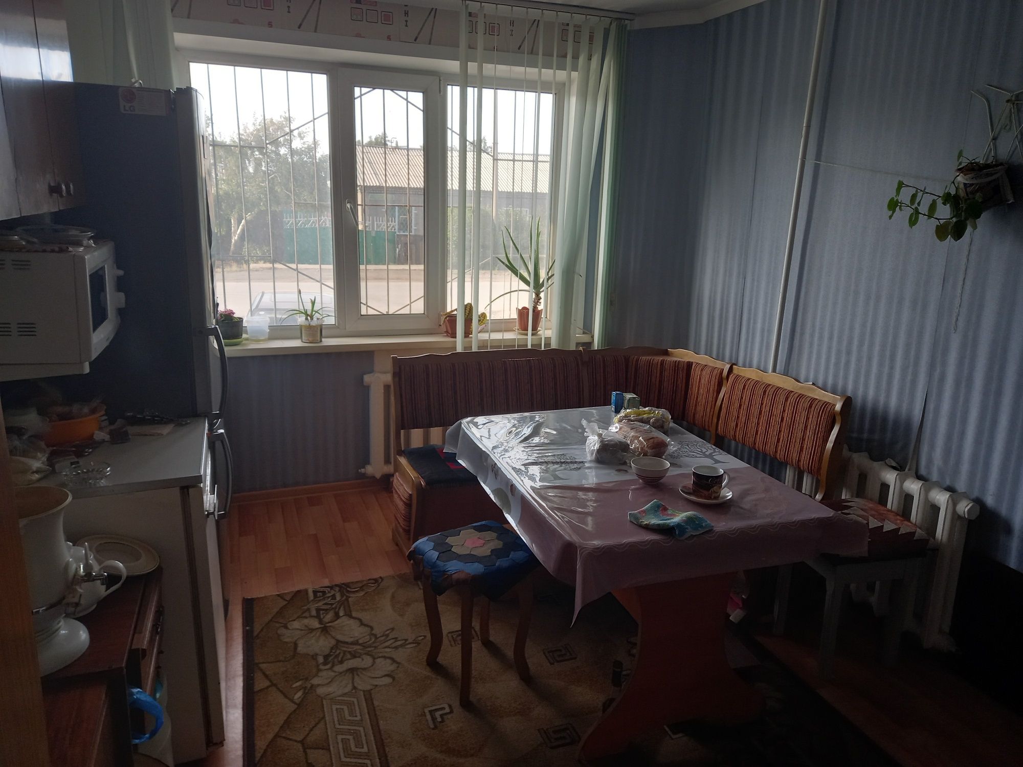 Продам трёхкомнатную квартиру