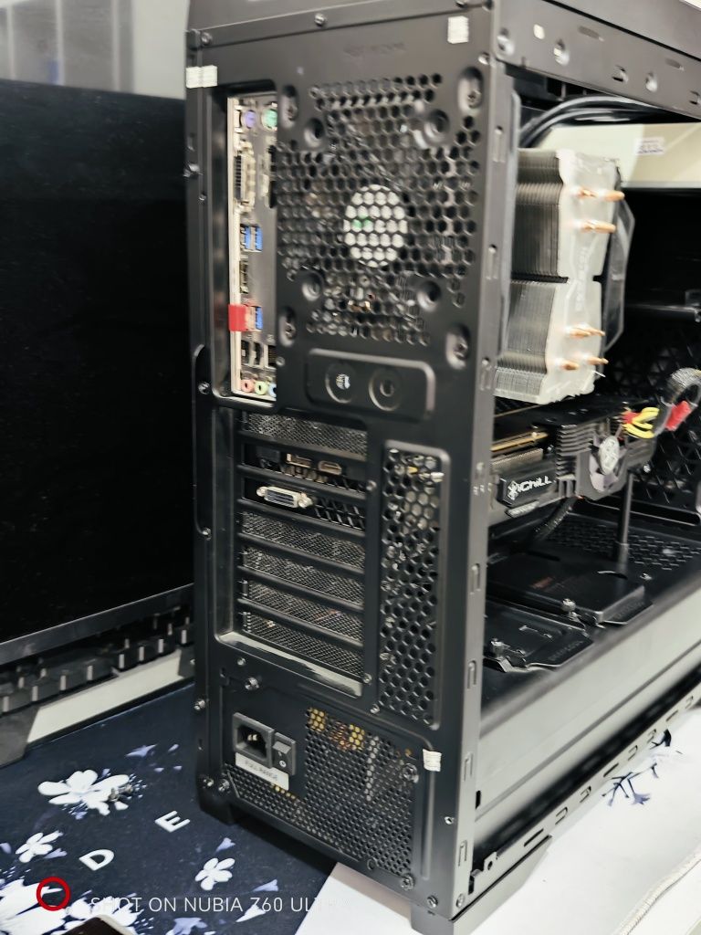 Продам компьютер i7 7700 (полный комплект)