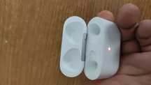 Продам оригинал кейс от airpods 3