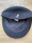 Новая кепка Kangol