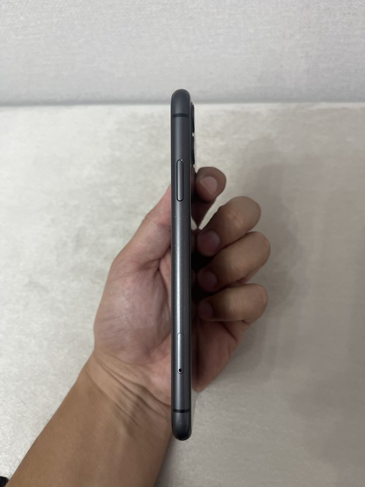Iphone 11 , вхорошем состоянии, не было никакого ремонта, все в родном