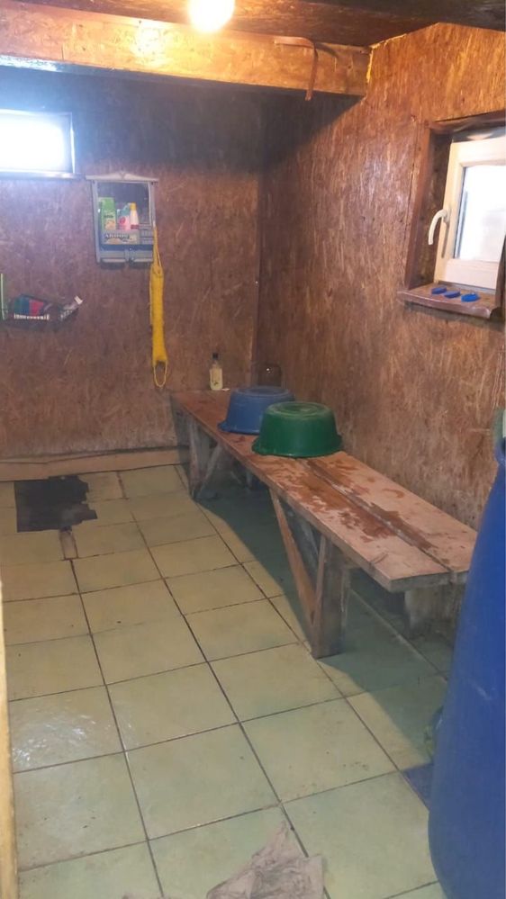 Продам 4х комн. квартиру в 2х этажн. четырехквартирном доме