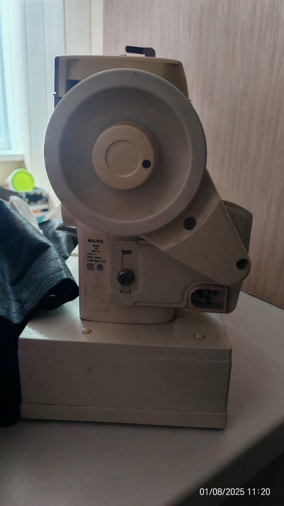 Продам швейные машинки на запчасти
