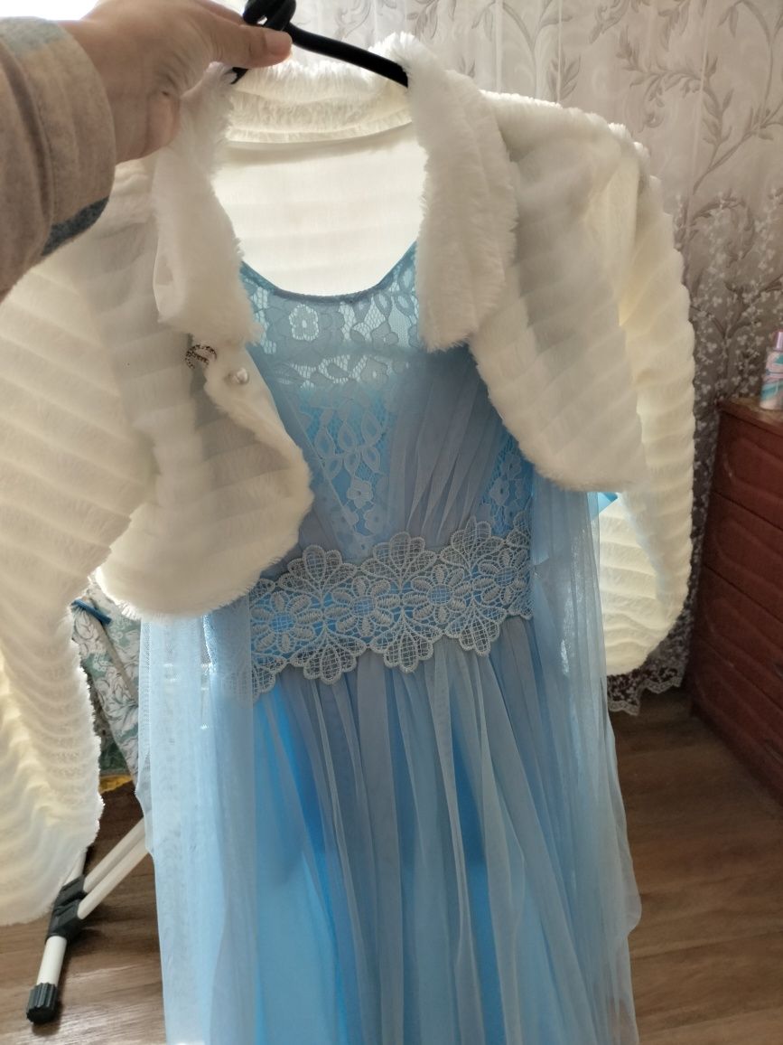 Продам нарядное платье