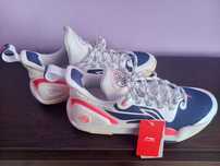 Баскетбольные кроссовки Li-ning. Срочно