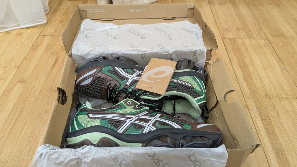 Новые кроссовки Asics Gel-Quantum Kinetic, pазмер 41,5