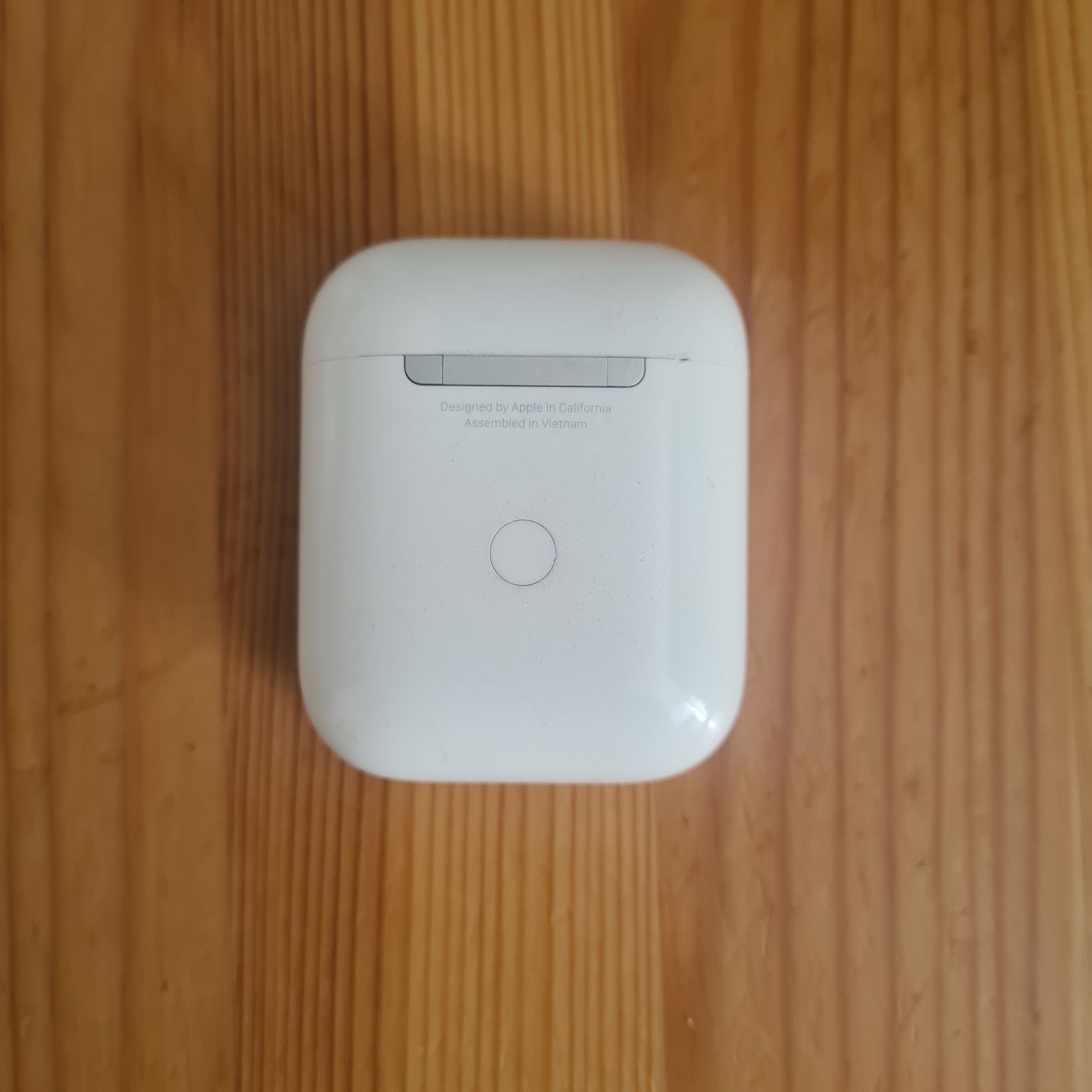 Кейс AirPods 2 с правым наушником