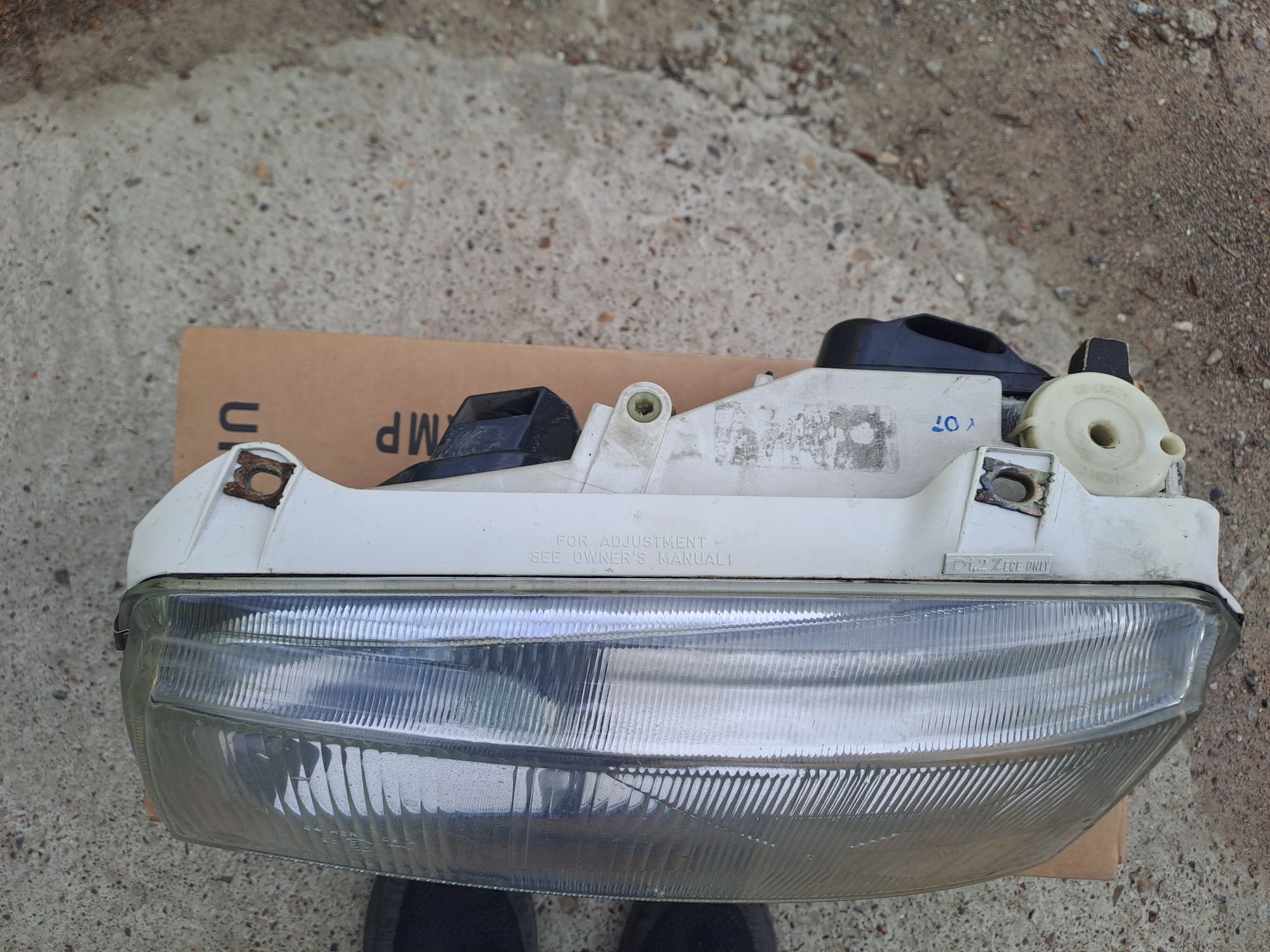 Продам фары Пассат В4