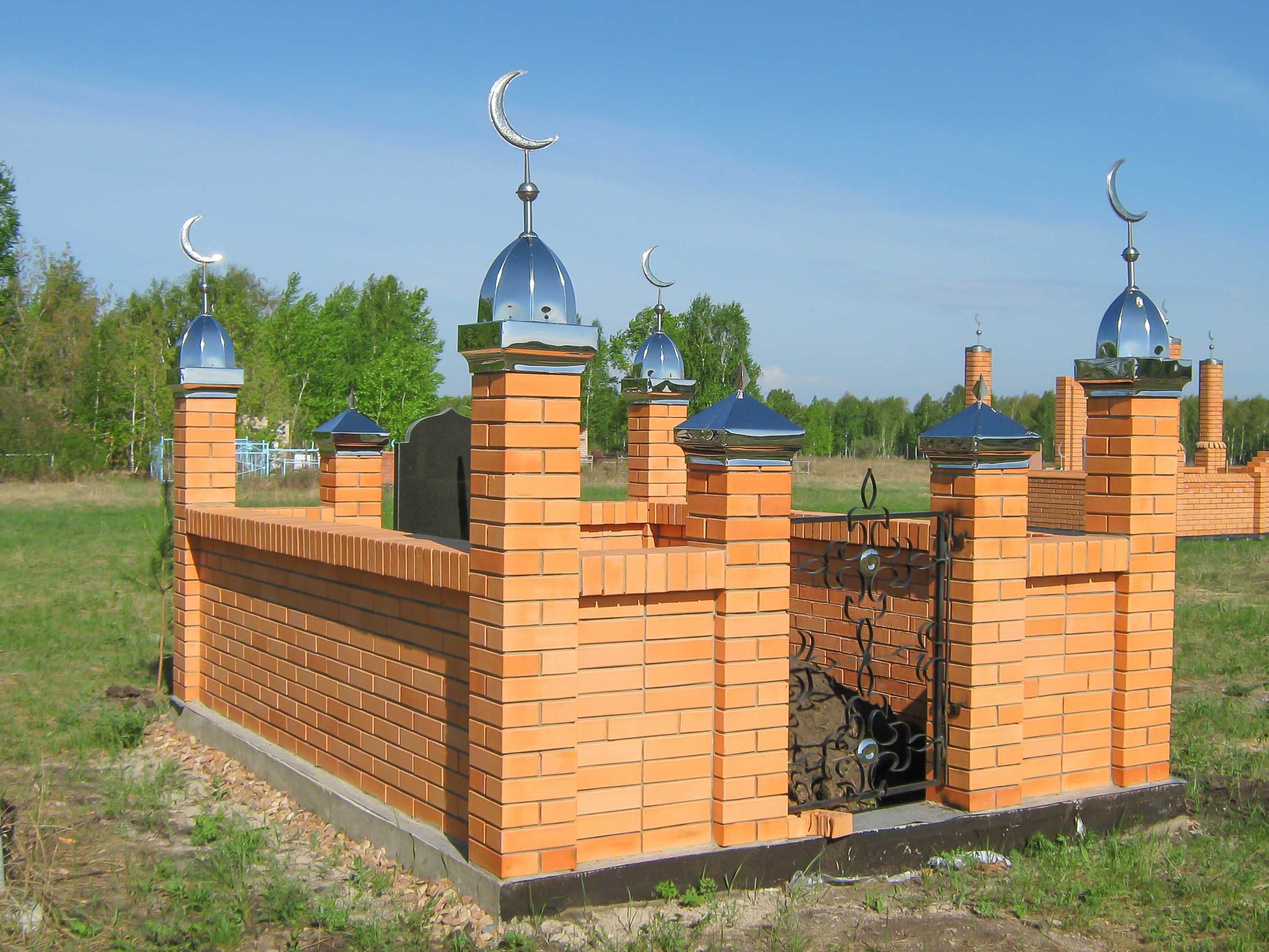 Колпаки на столб забора из нержавеющей стали. Парапеты