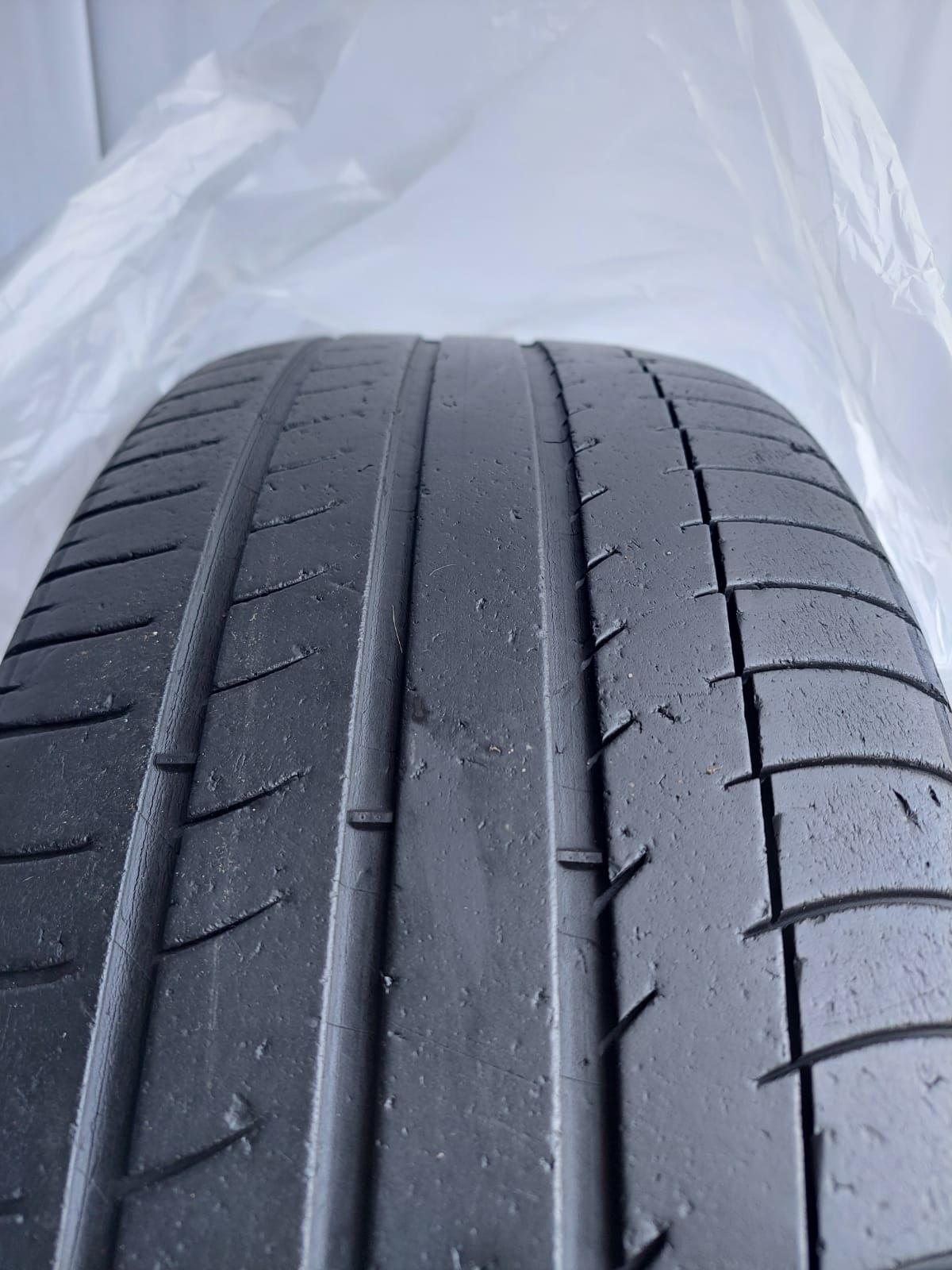 Продам шины Michelin