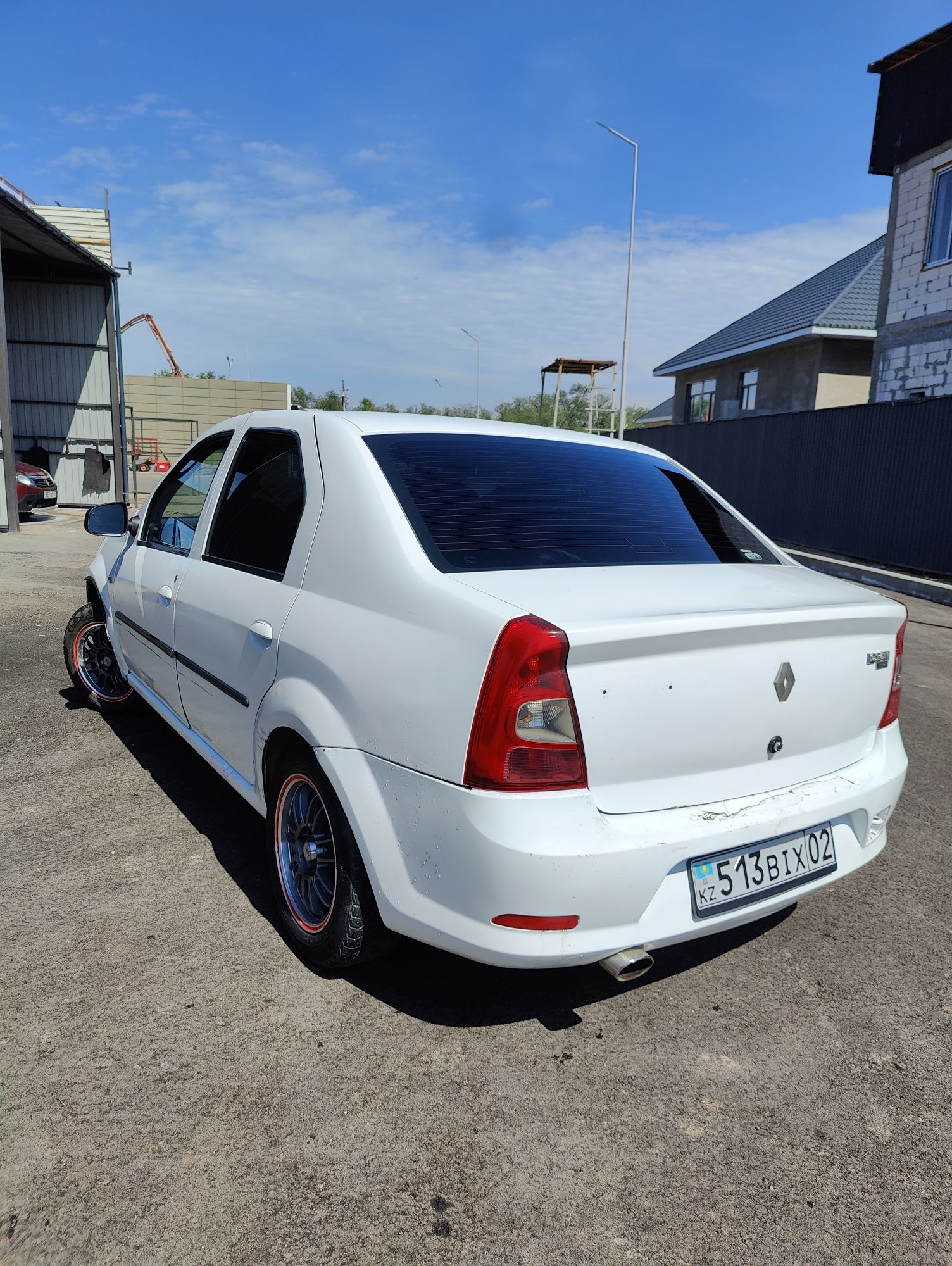 Renault Logan есть рассрочка
