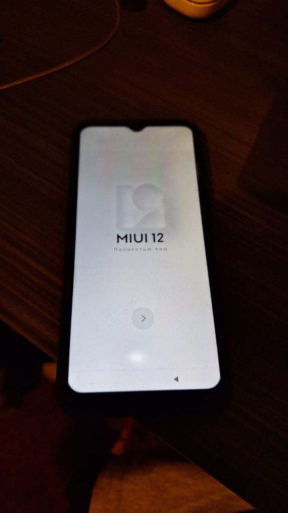 Продам смартфон Redmi 9c