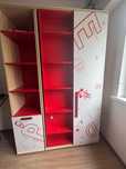 Продам комплект мебели в детскую