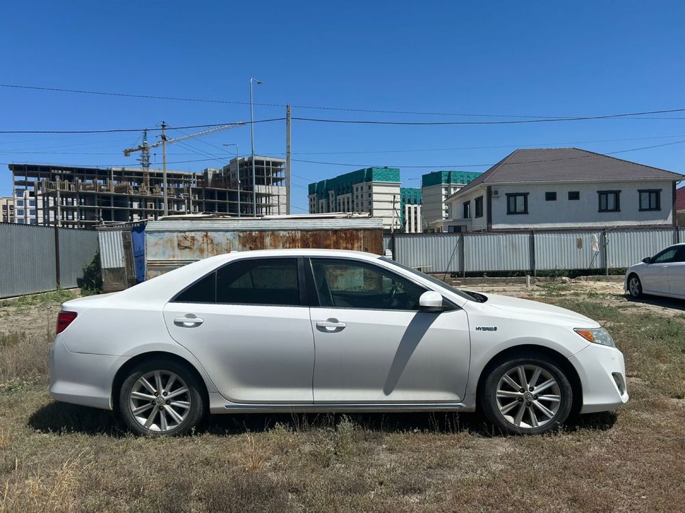 Продается Toyota Camry 50, гибрид