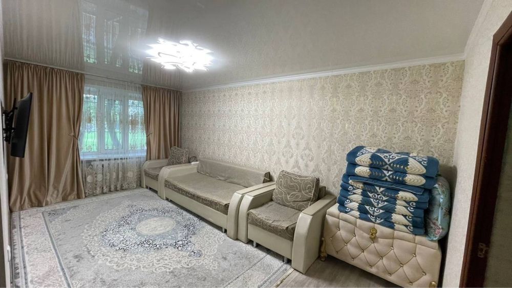Продам трехкомнатную квартиру