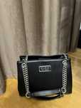 Продам сумку Guess