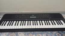 Синтезатор Yamaha PSR-E273