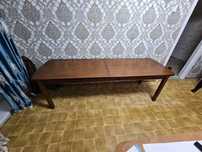 Продается стол для гостиной, раздвижной