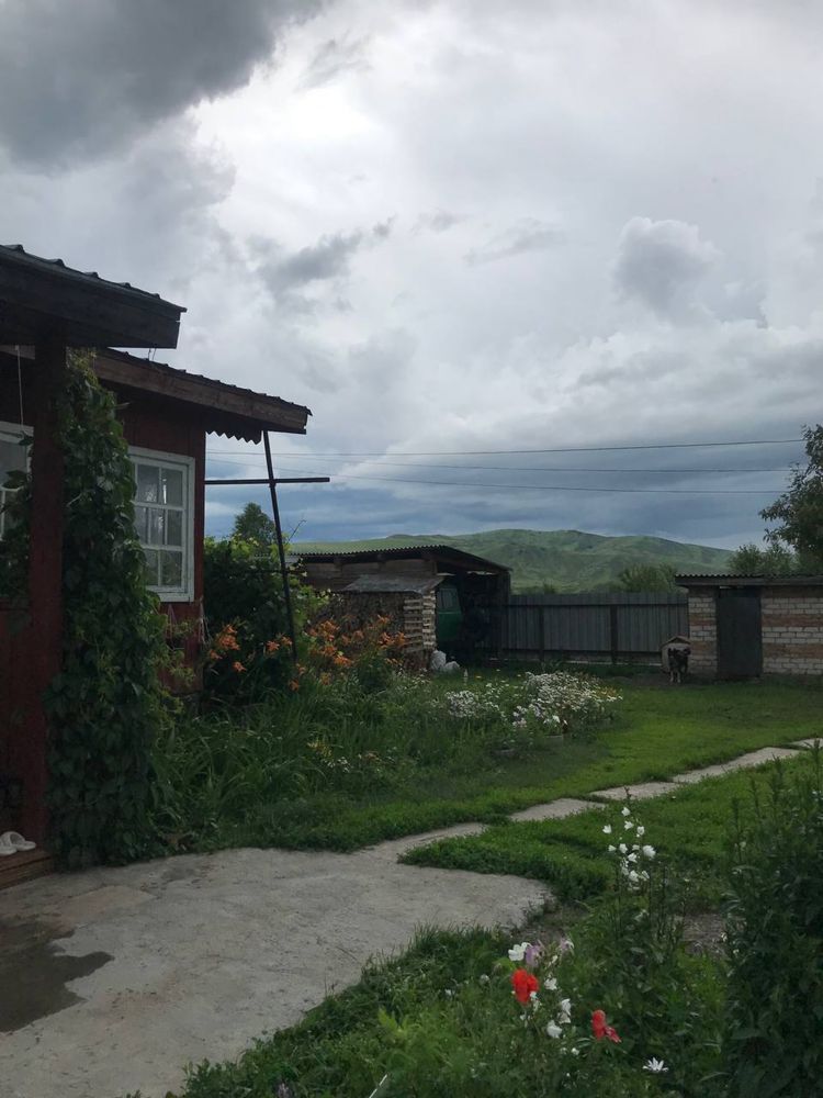 Продам двухэтажный дом