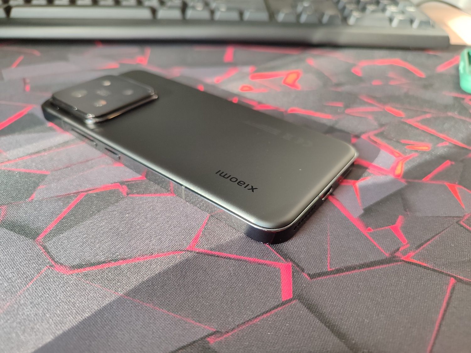 Xiaomi 14 продам.