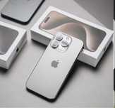 iPhone 15 Pro Max 256 GB Natural Titanium