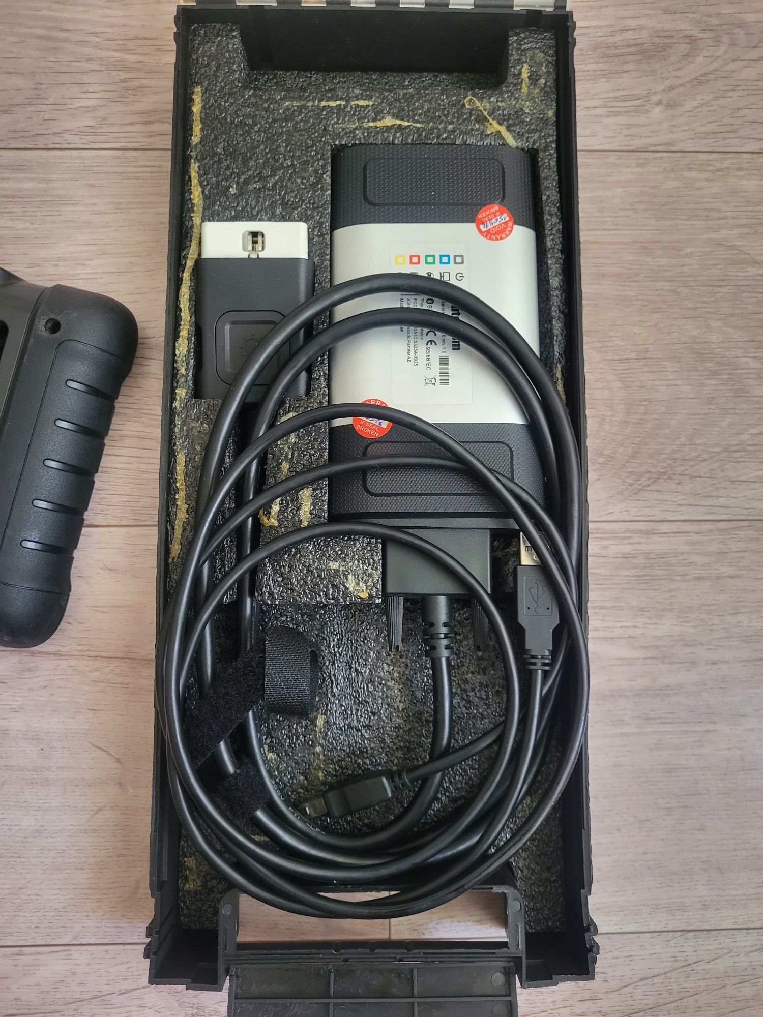 Автосканер Autel, Autocom
