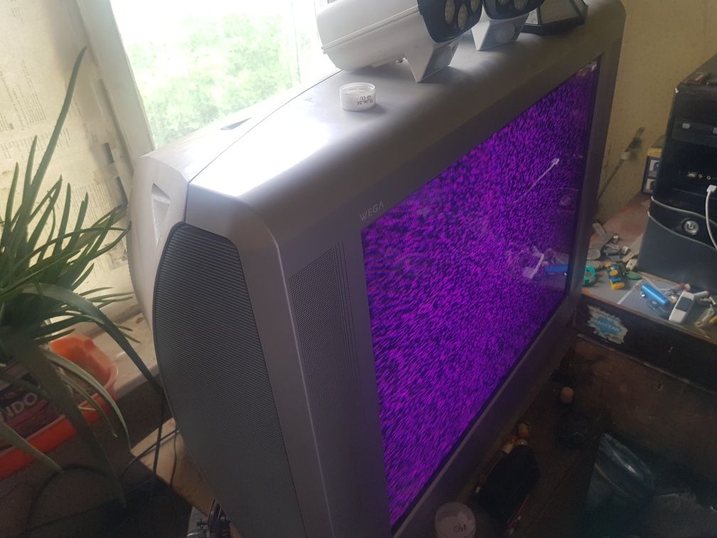 Продам телевизор Sony