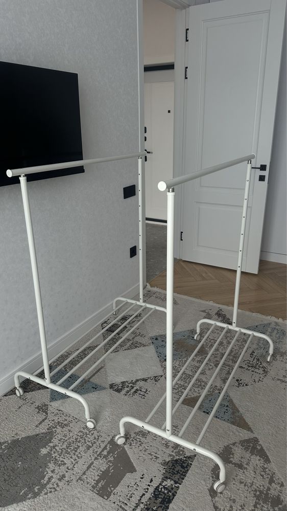 Вешалка напольная IKEA РИГГА металл, 111x175 см, белый