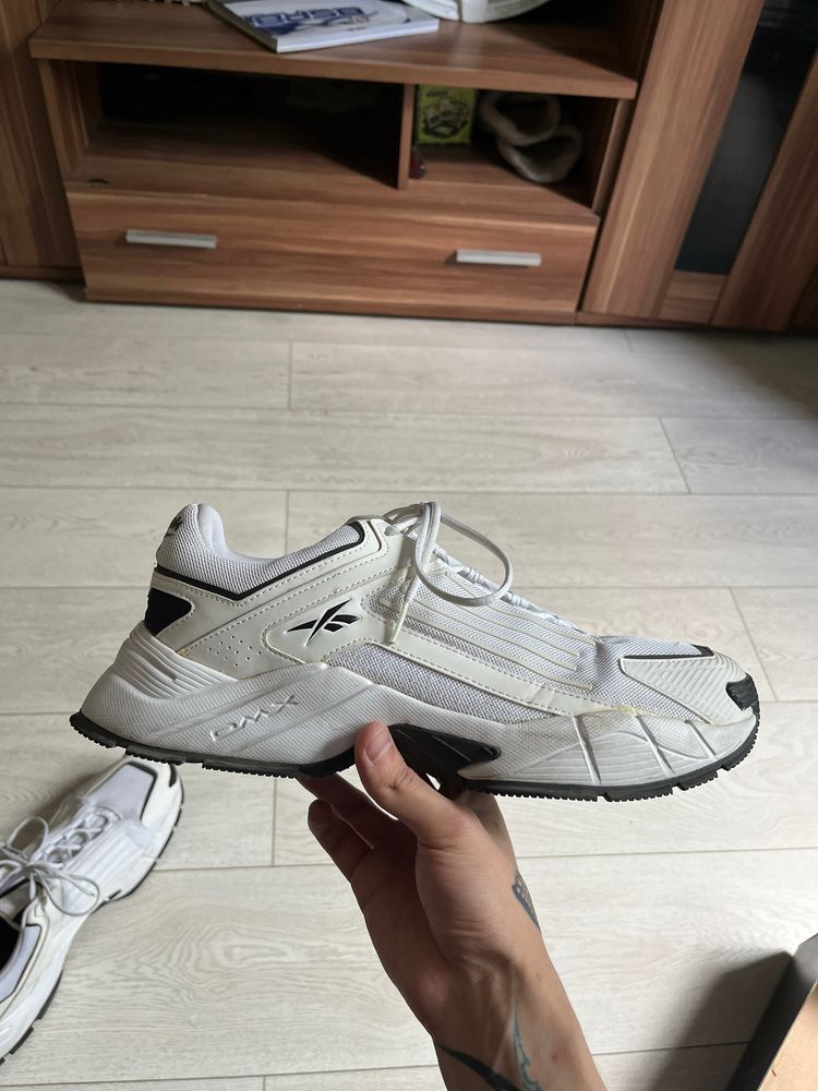 reebok dmx series 3000