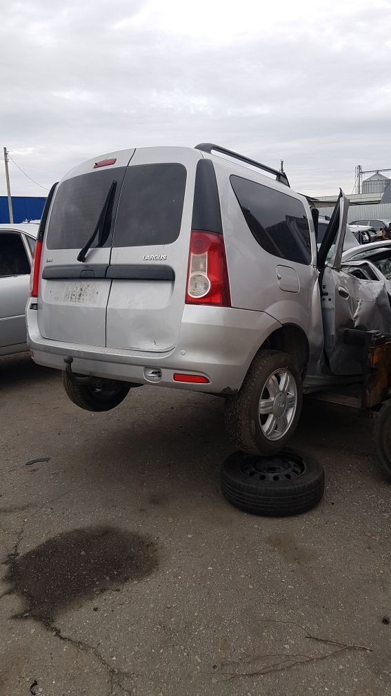 Lada Largus Reno Рено Лада Ларгус 2013 1.6 К4М Двс 16кл на запчасти.
