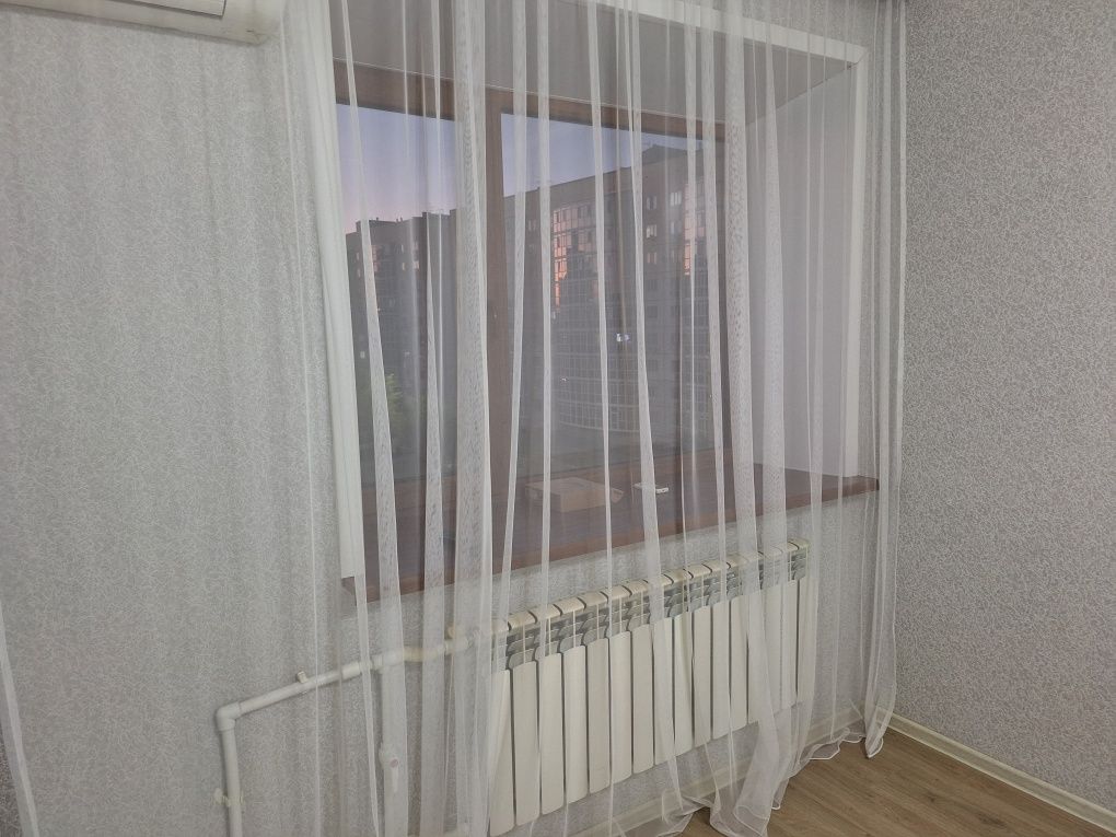 Продам занавески с сеткой(тюль)