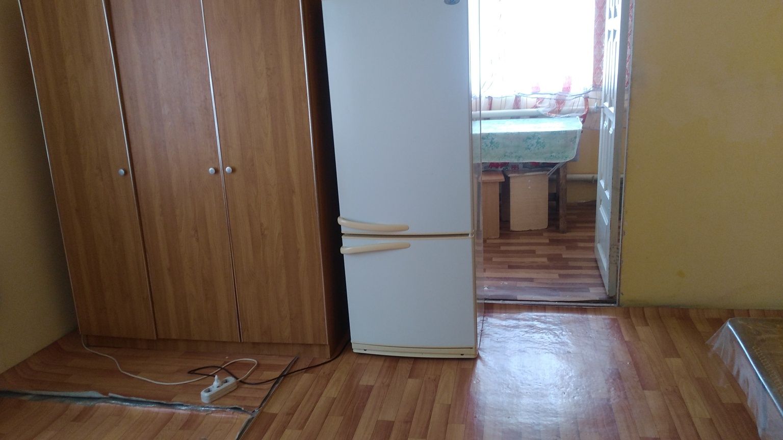 Сдаётся частный во дворе Семейно паре муж и жена или с одним ребенком
