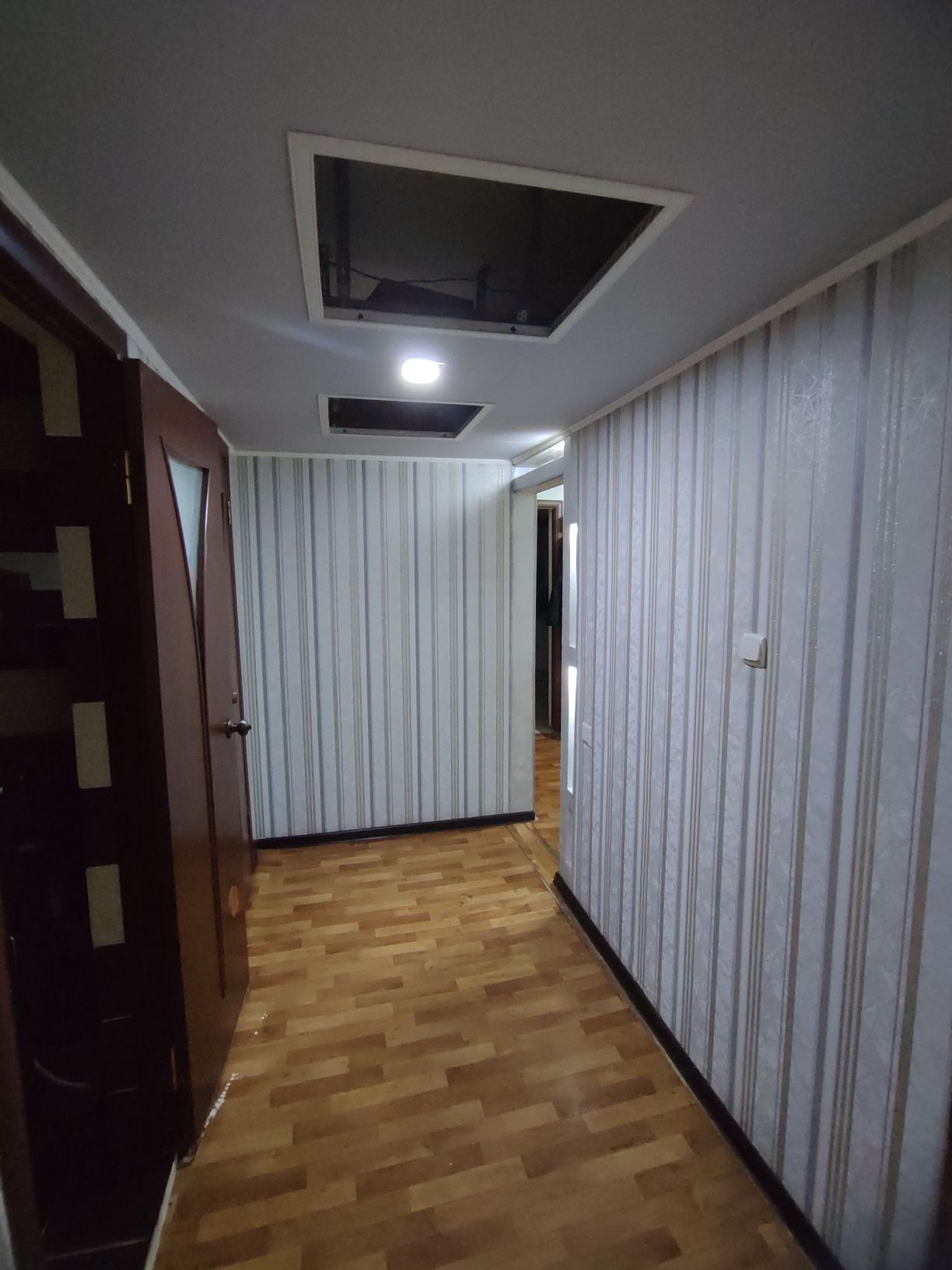 Тез арада 2 бөлмелі пәтер, жастық 40