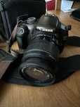 Canon EOC 1100D зеркальный фотооппрат