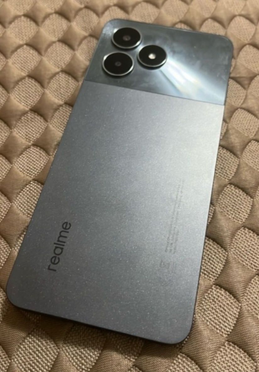 REALME андроид 128Гб