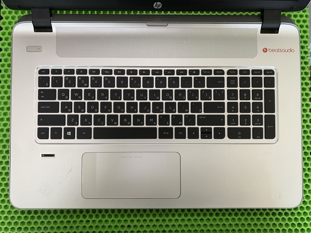Ноутбук HP 17’. i5. Озу 8gb. Ssd.