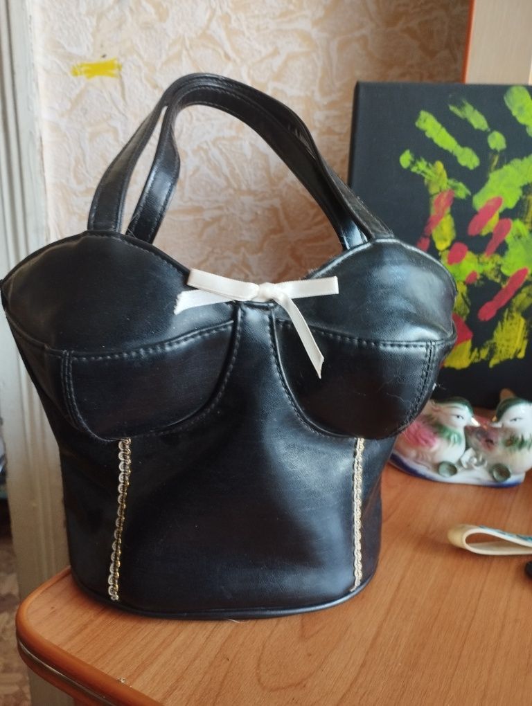 Продам необычную сумочку