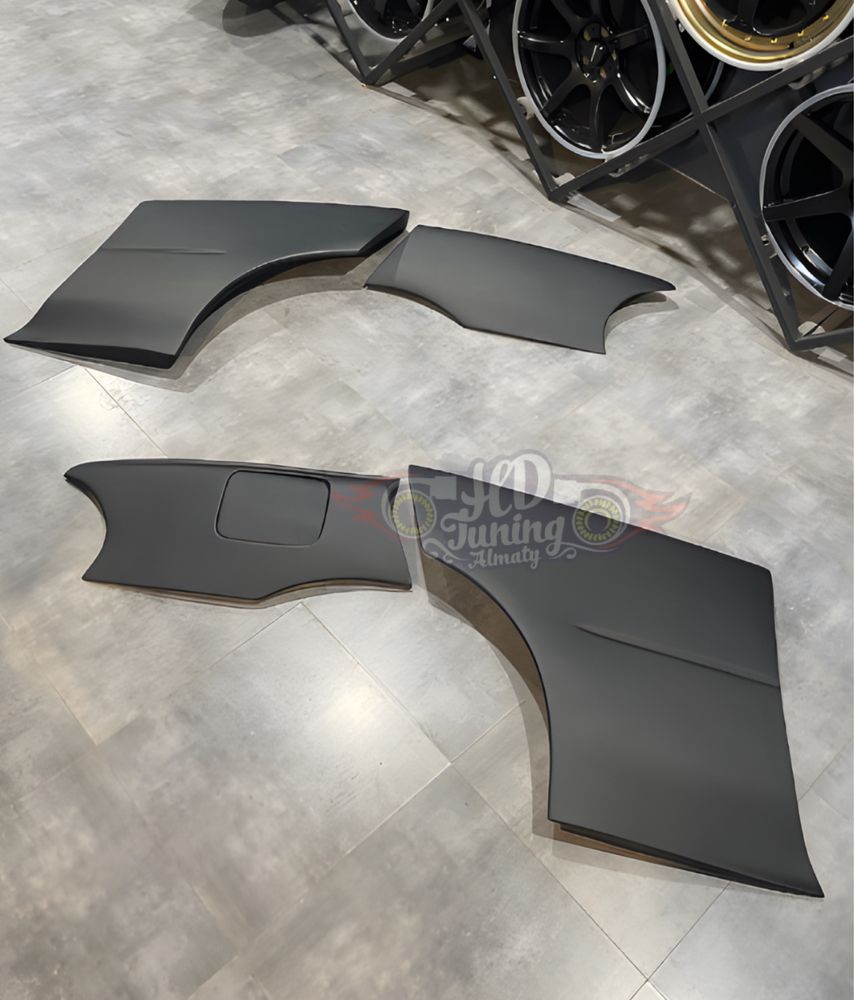 Расширение в стиле 22B на задние крылья и двери Subaru Impreza GC/GF