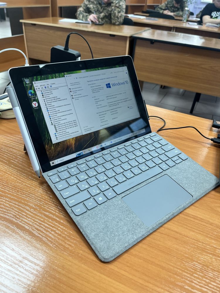 Microsoft Surface GO 8GB RAM 120SSD