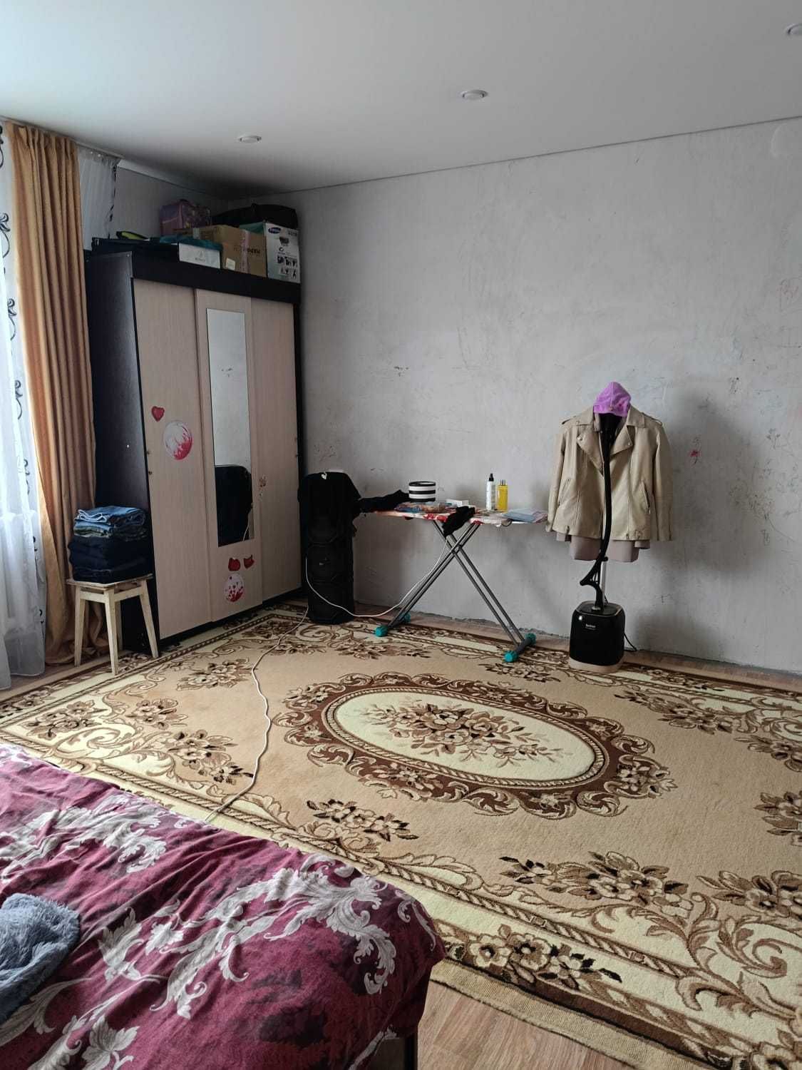 Продам 4 комнатный дом. п.Жамбыл