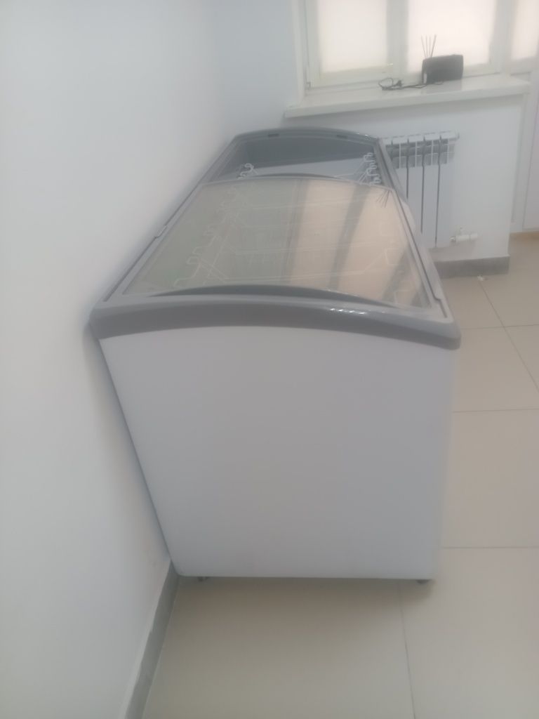 Продам морозильник и холодильник