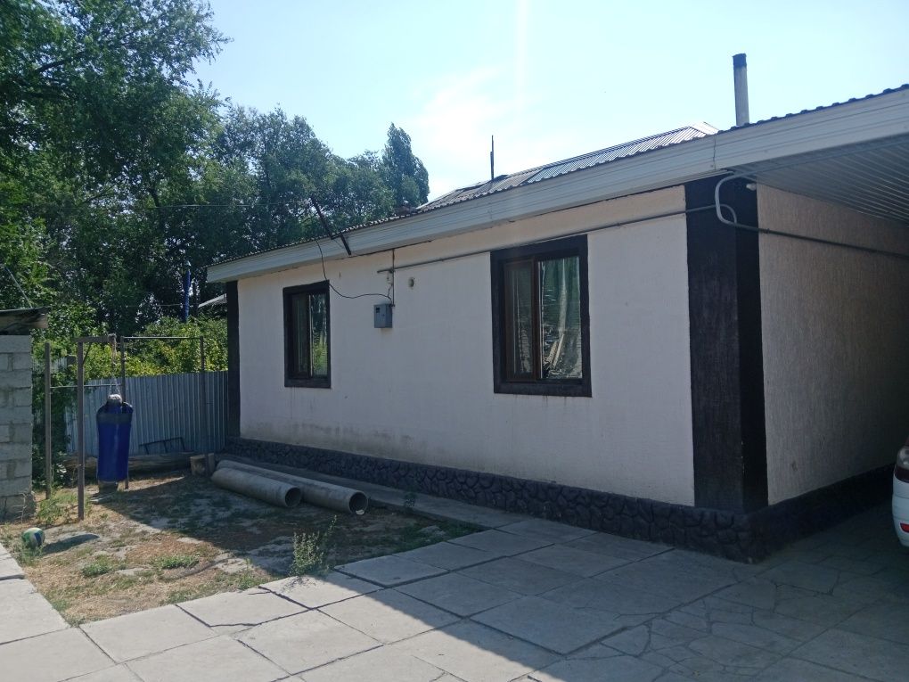 Продам дом в хорошем состояние