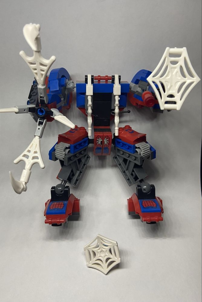 LEGO набор «человека паука с веномом меха»